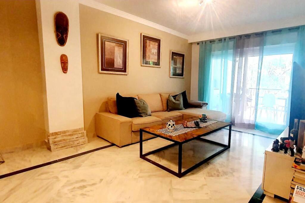 Apartament Apartamento Deluxe Puerto Banus Marbella Zewnętrze zdjęcie