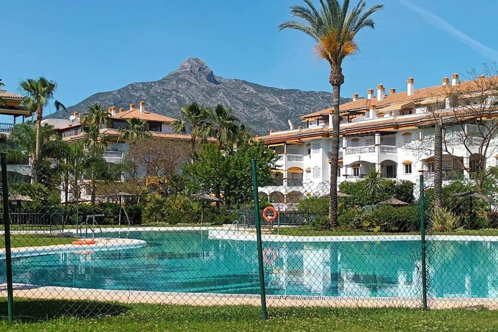 Apartament Apartamento Deluxe Puerto Banus Marbella Zewnętrze zdjęcie